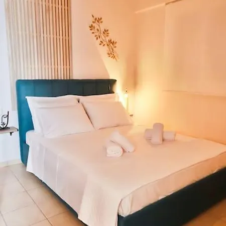 22 With Private Parking Appartement Larissa